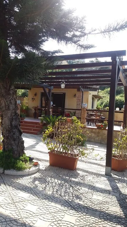 בית נופש ברוקולי Villa Grazia